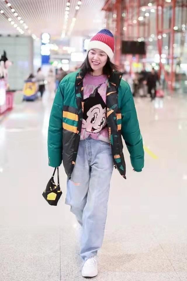 面包服怎么搭配，面包服怎么搭配好看女（超模过冬也像普通人）