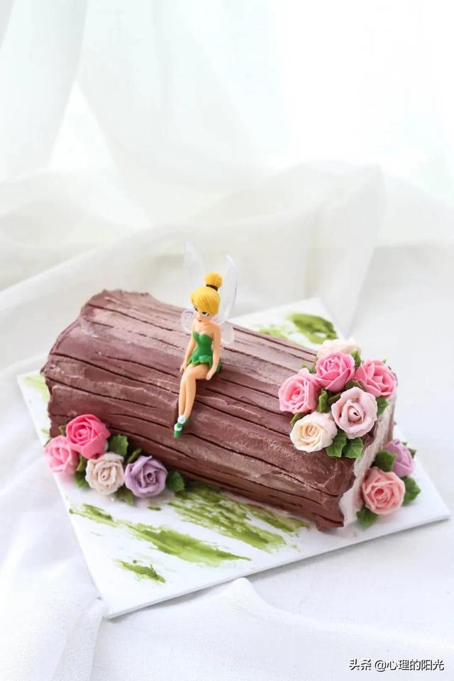 8英寸蛋糕有多大，8英寸多大（生日蛋糕的秘密）