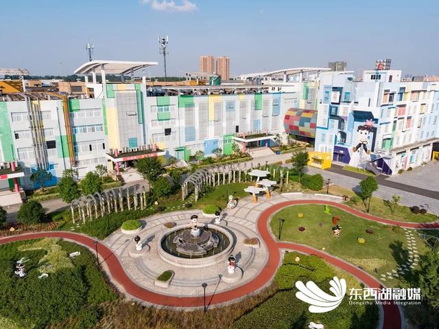 周黑鸭是哪里的特产，周黑鸭是干嘛的_周黑鸭是什么（一只让人“放心”的鸭）