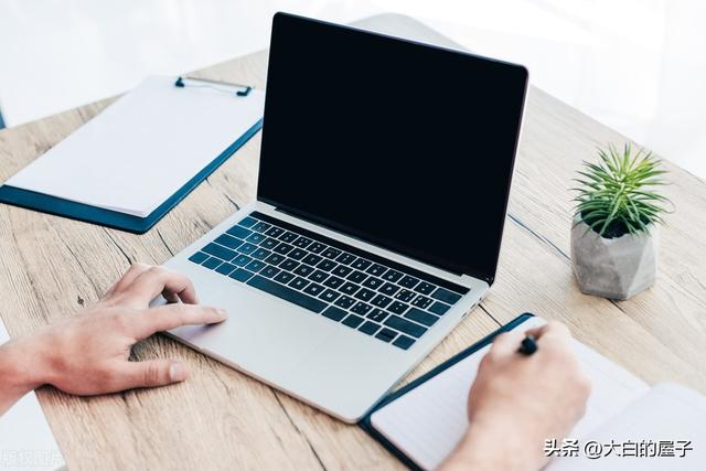 怎么成为网络作家，怎么成为网络作家赚钱（就能打造个人IP）