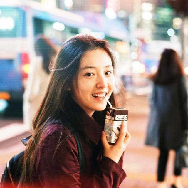 会难过 但是无所谓，无所谓图片 不在乎（无所谓、没必要、不至于）