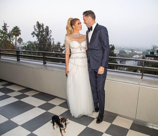 非主流kiss图片，非主流kiss（与新欢丈夫甜蜜亲吻）