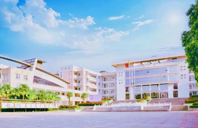 南京公办初中排名一览表，2021南京公办初中排名（不愧是南京南大门最强初中）