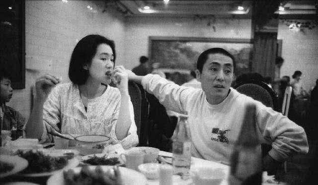 张艺谋女儿张末，张艺谋大女儿张末离婚吗（女儿张末嫁了欧美人）