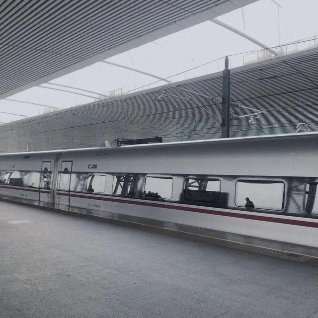 逼图，微信头像，逼图（微信头像+背景图片2022最火爆）