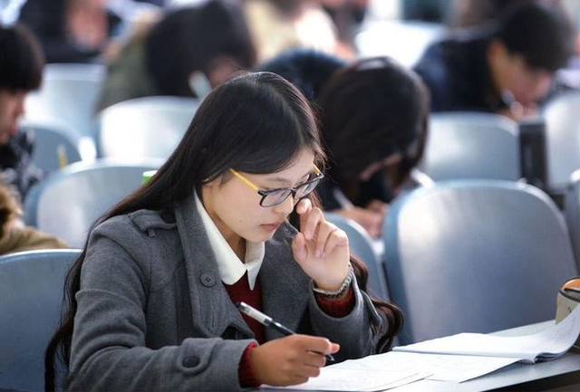 四级缺考有什么影响，四级英语缺考会怎样（大学四六级不要“缺考”）
