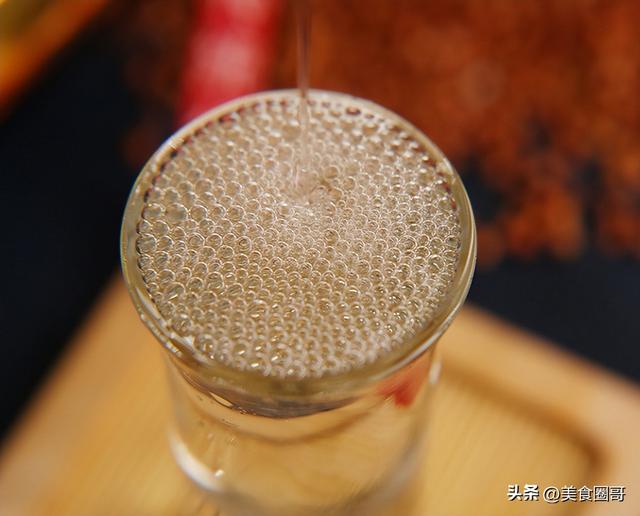 怎么储存白酒，行家：存酒别手欠
