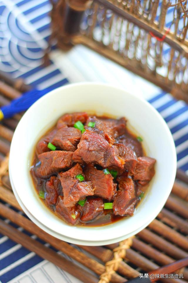 牛楠是牛的哪个部位，牛腩长在牛的什么位置（买牛肉不再“迷糊”，赶快收藏）