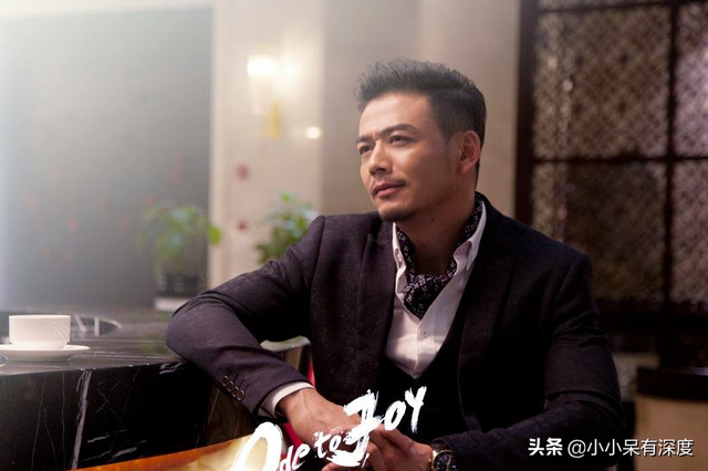 杨烁的魅力有型，变成油腻邋遢，和女网红不清不楚，宠妻人设翻车