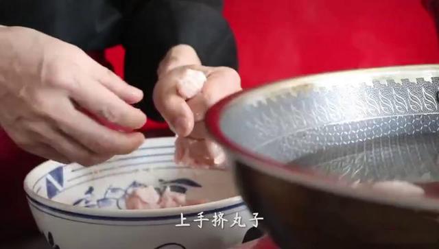 生的汆肉怎样做，生汆丸子的做法关键是调味