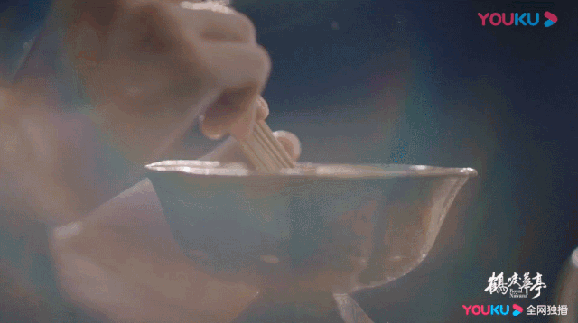 茶墨俱香的美谈是来自于大文学家苏轼与哪位的斗茶之事，苏轼的文学观点与谁一脉相承（看宋朝优雅的生活美学）