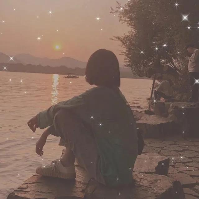 高清真人女头，微信头像，高清真人女头（惊艳好友的真人女头）