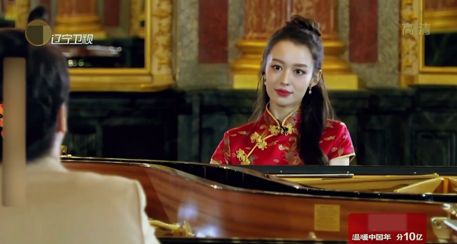 中长款旗袍穿搭技巧，中长旗袍上衣配什么下装（女人想要变得高级）