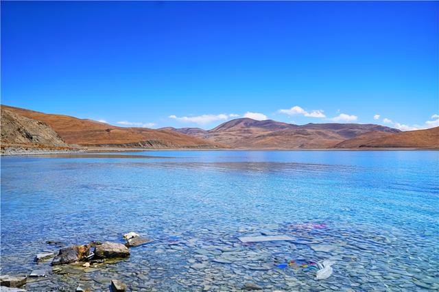 羊湖属于哪里，羊湖属于哪里管辖（遇见人间仙境羊湖最真实的模样）