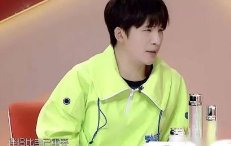 倍儿爽大张伟歌词，大张伟的倍儿爽歌（靠《倍儿爽》翻红）