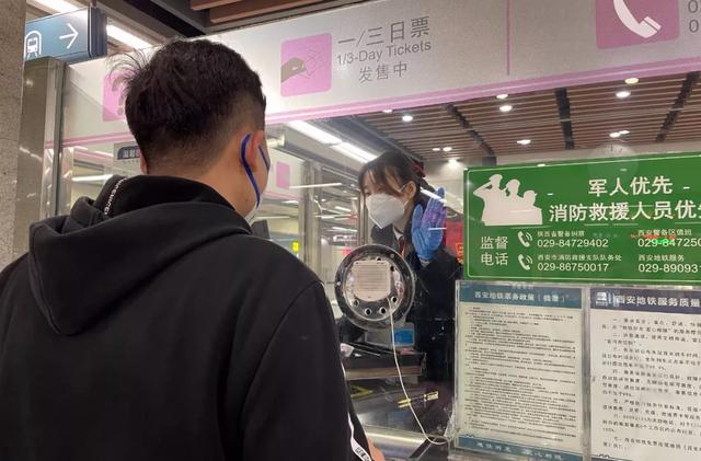 地铁上可以带酒吗,杭州地铁可以带酒吗(能带白酒坐地铁吗) 地铁上可以带酒吗,杭州地铁可以带酒吗(能带白酒坐地铁吗)