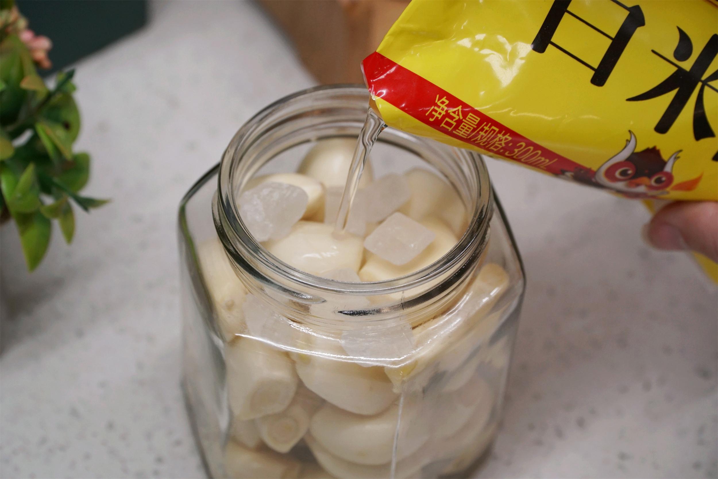 腊八蒜用什么醋好，腊八蒜怎么做（牢记3个窍门）