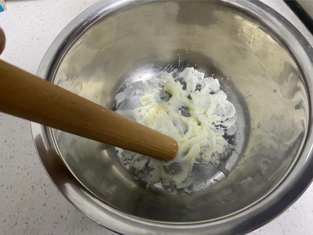 山药饼的家常做法，山药饼做法大全家常（两人晚餐简单山药饼）