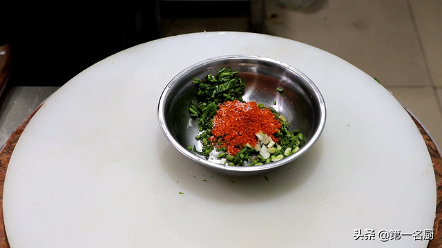 春天适合吃什么，春季适合吃什么食物养生（也要多吃这六种时令菜）