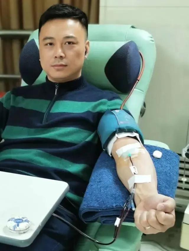 大龙虾正确处理与烹饪方法详解：杀法有讲究，步骤需谨慎，美味更安心