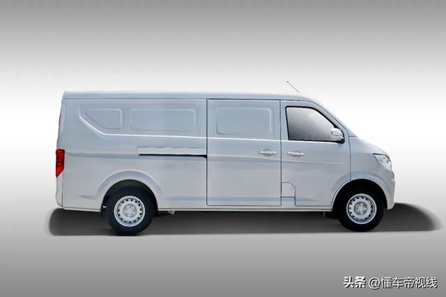 纯电面包车续航最长的车型,纯电面包车续航最长的车型排名(售15.