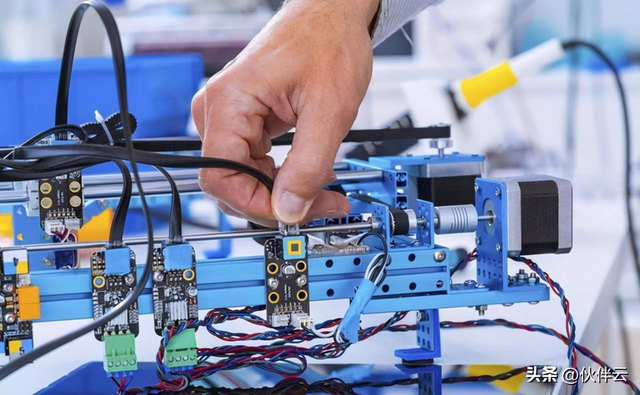 什么叫erp系统，什么是ERP系统（<附生产制造行业知识地图>）