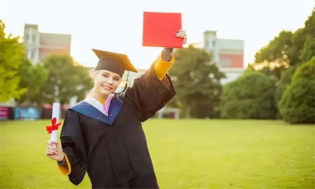 雙學位怎麼考研究生_雙學位相當於研究生嗎