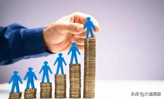 一个月收入多少才算小康，月收入多少算是小康生活（家庭月收入分为13个等级大部分在二三等级）