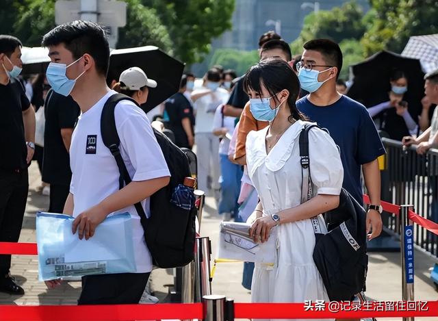 合肥财贸职业学院，安徽前十名的二本学院_安徽的二本学院_安徽二本学院排名（该报考合肥哪些优质高职院校）