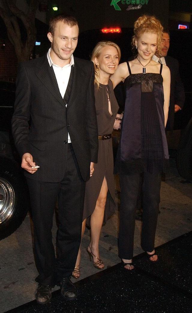 关于欧美著名艳星的信息，好莱坞两位顶流女星惊爆同性绯闻