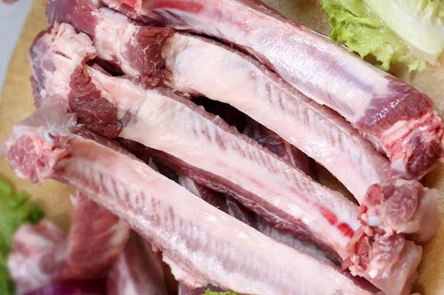 炒猪排骨怎么炒怎么配料最好吃，炒排骨怎么炒好吃又简单（月薪30000总厨教你做）