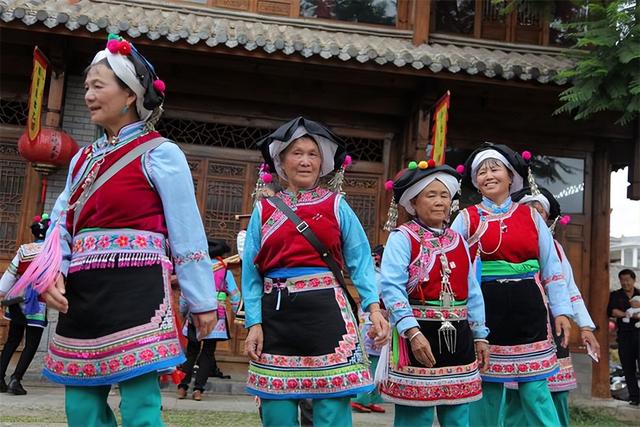 打歌是什么意思，打歌服是什么意思啊（彝族人热烈欢快的音乐party——彝族打歌）