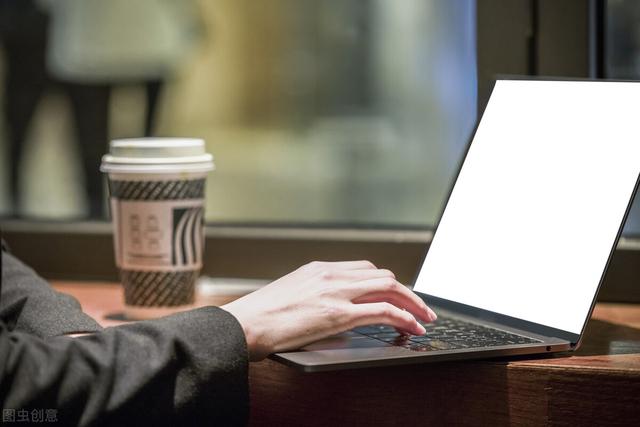 笔记本充不上电，电脑笔记本为什么充不上电（笔记本电脑开不了机的解决方法）