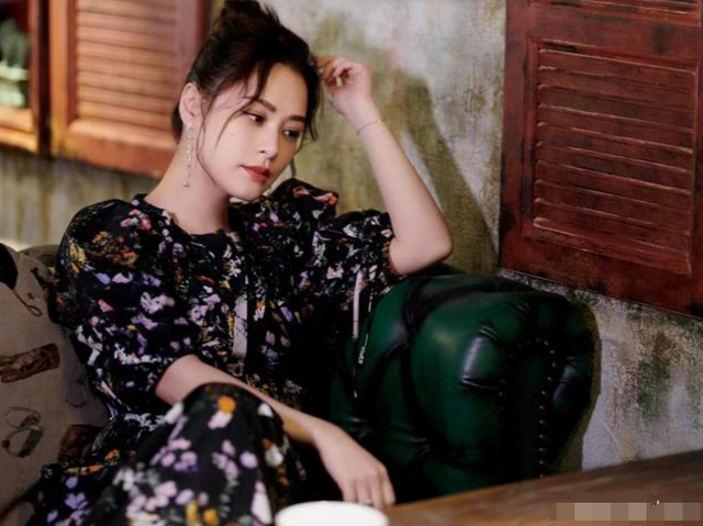 冯提莫个人资料，冯提莫个人资料身高（9位“矮个子”女星）