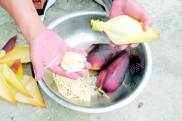 芭蕉花怎么吃，瑶乡美食：素炒芭蕉花