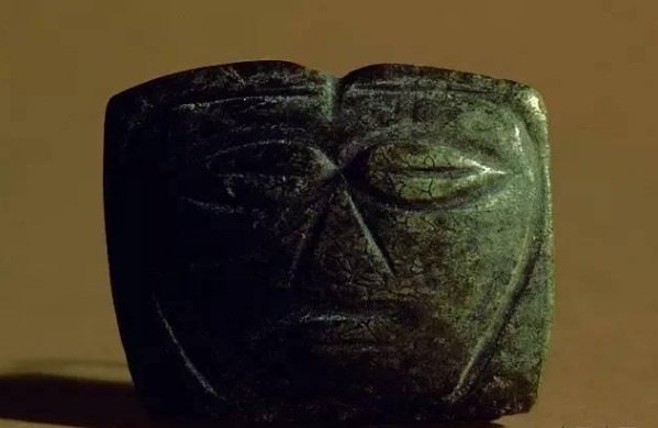 大汶口文化玉钺有何特点，大汶口文化玉璧（大汶口文化玉器种类一览）