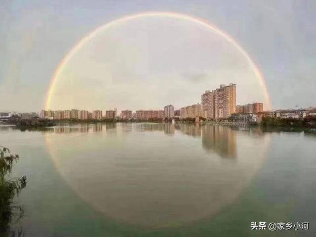 彩虹是怎么形成的，彩虹是怎么形成的原理（彩虹是怎样形成的）