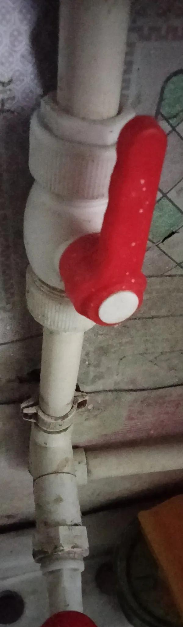 水阀门开关方向图解，水阀门开关方向图解os（<球阀的手柄跟进水口在一条直线上）