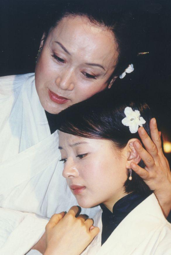 金粉世家大结局，金粉世家结局（《金粉世家》结局凄惨）