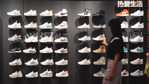 暇步士女鞋价格表，暇步士女鞋价格表和图片（贵友给你夏日不宅家的理由）