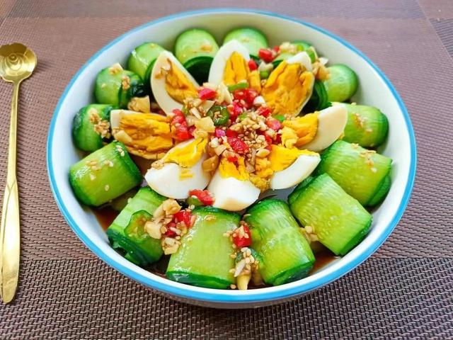 十种超好吃的凉拌菜，10种超好吃的凉拌菜做法！（过年客人多不用愁）