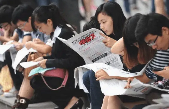 考研有必要吗，会计专业考研有必要吗（如果面前有一份月入8000的工作）