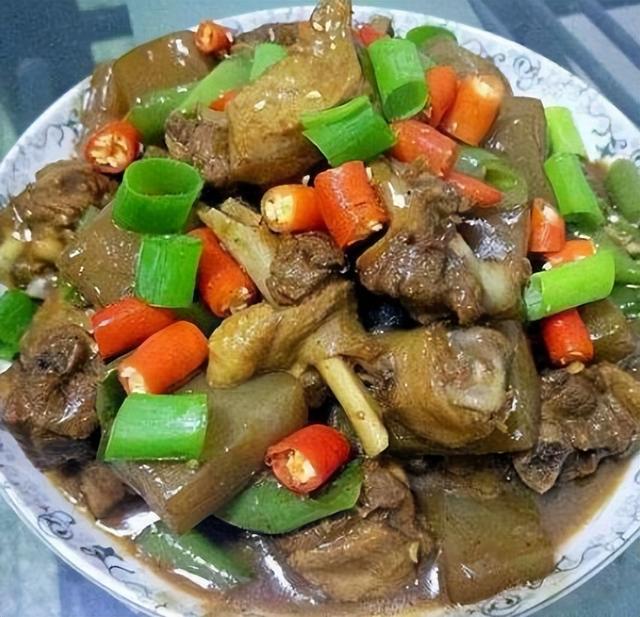 吃对你的家常菜，16道美味家常菜周末做来吃最合适（做几道拿手菜给家人吃吧）