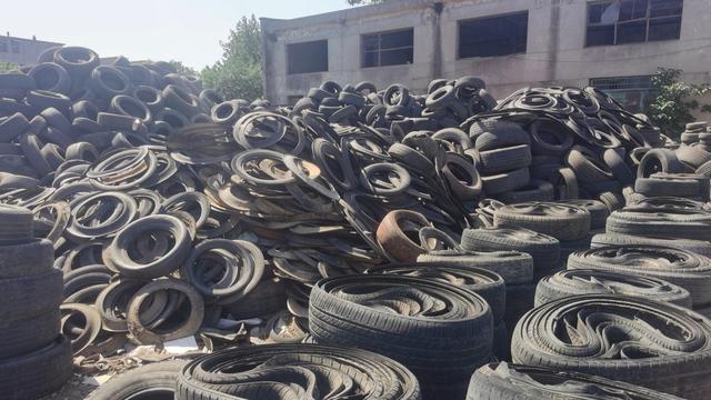 年轻人学什么技术赚钱，年轻人学什么技术赚钱快（普通人靠这2个行业也能日入1000）