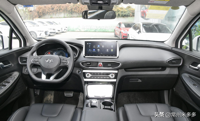 现代胜达2022款6座怎么选，进口2.0T发动机+8AT