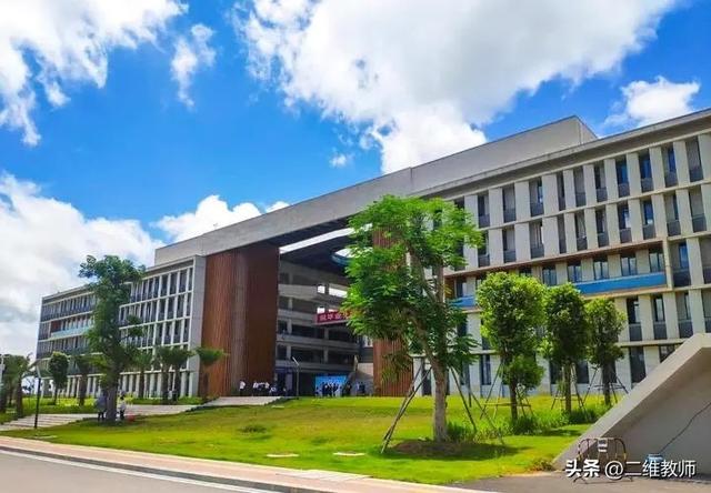 廣州大學城有什麼學校,廣東藥科大學(就業有前景)