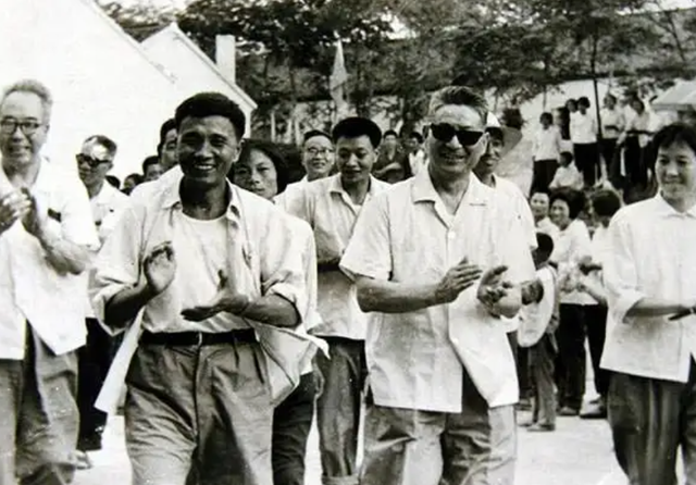 华西村为什么那么有钱，华西集团（“天下第一村”华西村）