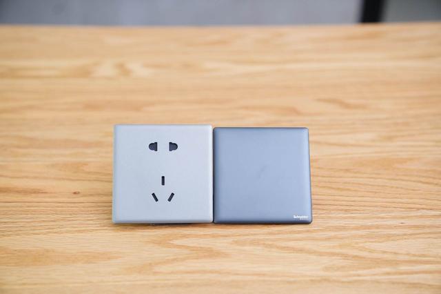 墙上插座如何拆除，500平别墅这样装省钱又好看