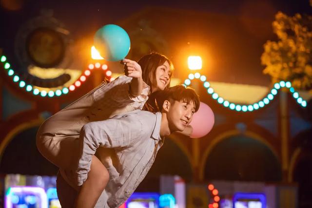 情人节是哪一天，2021年情人节是哪一天（原来，元宵才是中国人的情人节）