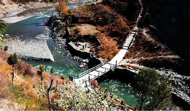 九月初九是什么节日，九月初九是什么节日有什么风俗（九月初九是什么节日吃什么）